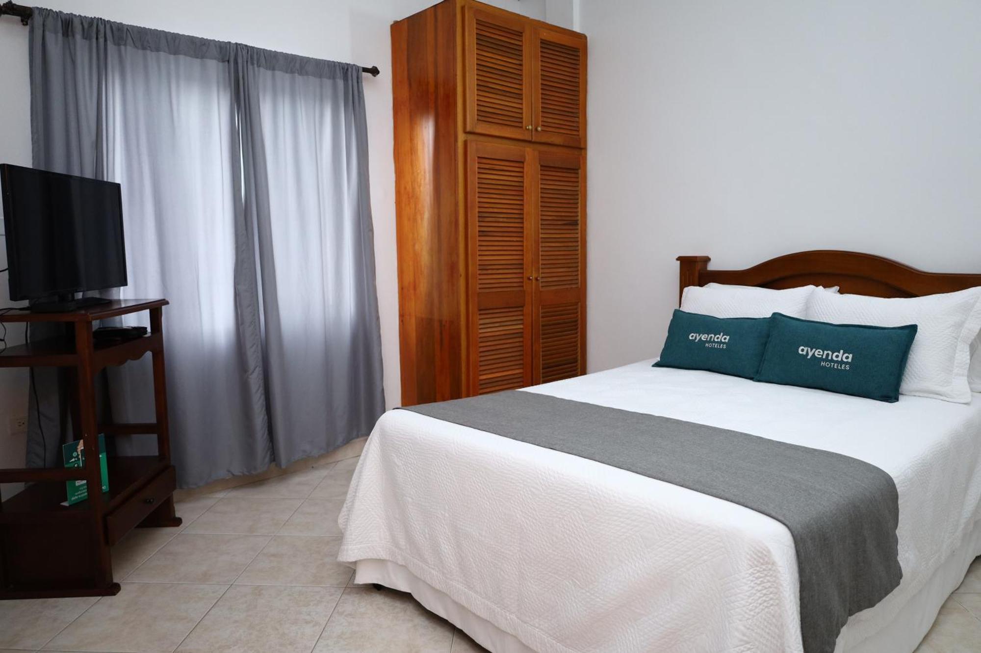Ayenda Torre 2 Hotel Apartado Ngoại thất bức ảnh