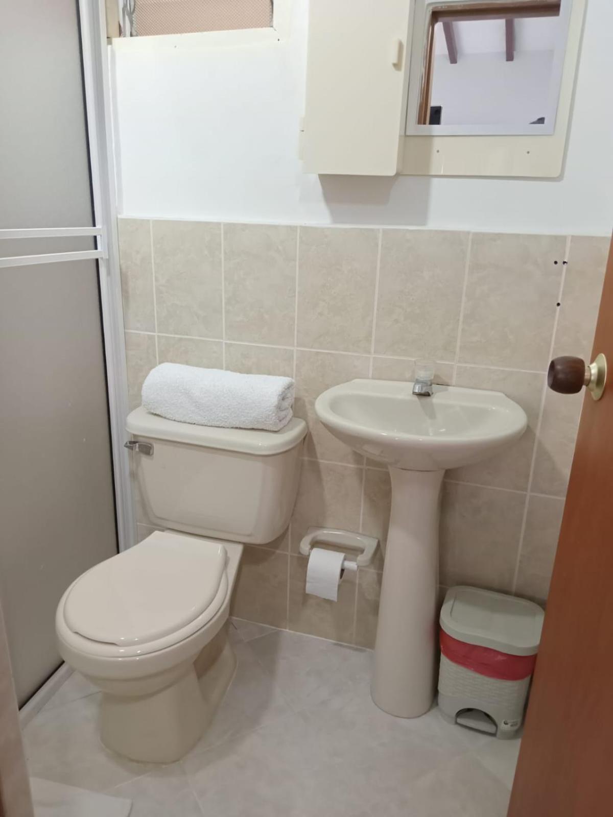 Ayenda Torre 2 Hotel Apartado Ngoại thất bức ảnh