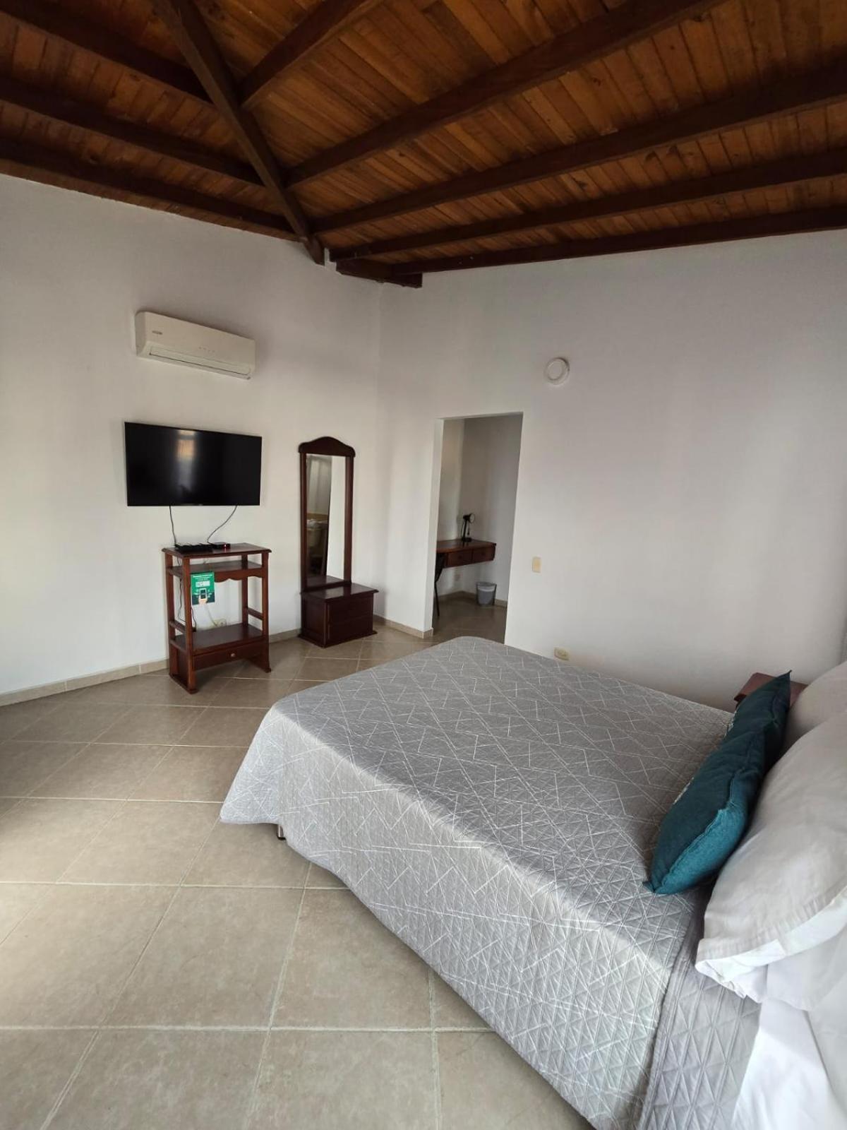 Ayenda Torre 2 Hotel Apartado Ngoại thất bức ảnh
